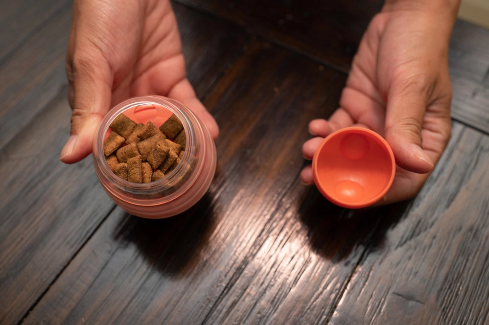 Nala Cat Toy Wobble Treat Dispenser